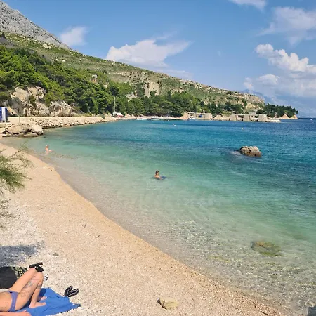 Nel * Lokva Rogoznica