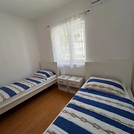 Nel Lokva Rogoznica