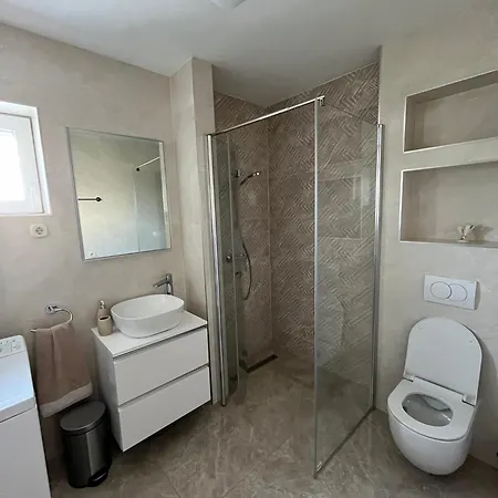 Nel * لوكفا روجوزنيكا